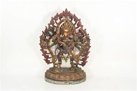 Dancing Garuda - An Ethereal Embodiment of Power and Grace!